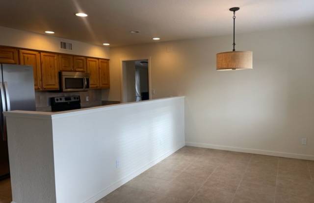 Price Reduced!!!! 3 Bedroom Incredible Space in Sedona - Contact Property Pros 928-634-7710 Gallery 3