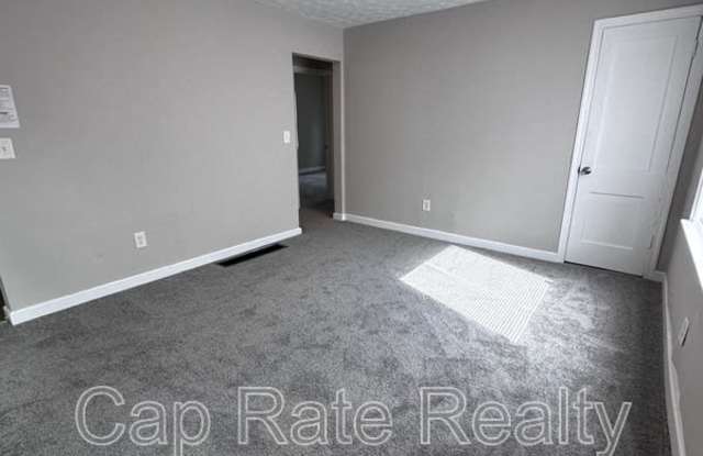 2359 Mcguffey Rd Gallery 3