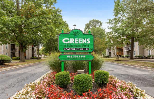 Greens at Schumaker Pond photos photos