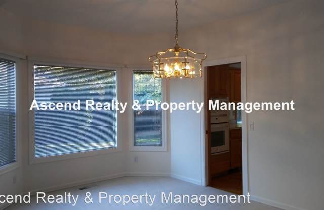 17469 NW Country Dr Gallery 4