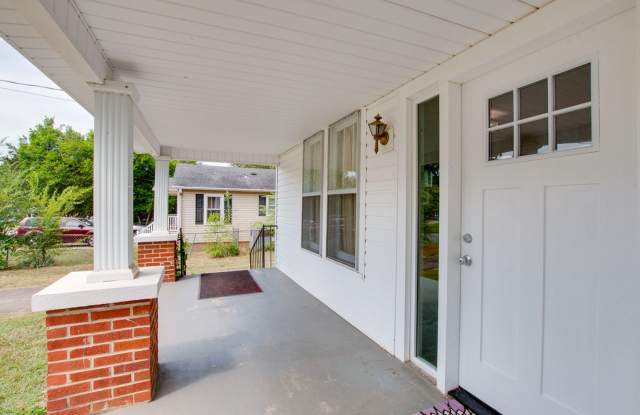 1611 Beirne Avenue Gallery 3