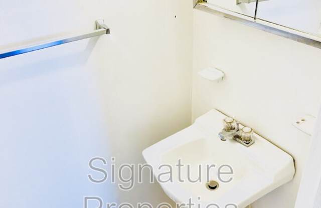 3203 Golf Course Rd Gallery 2