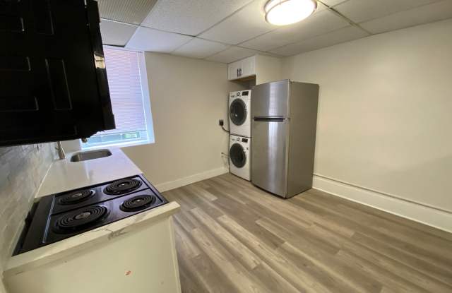 5608 Hudson AveApt 21 Gallery 1