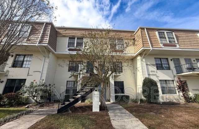 6075 Village Circle - 6075 Village Circle South, Orlando, FL 32822