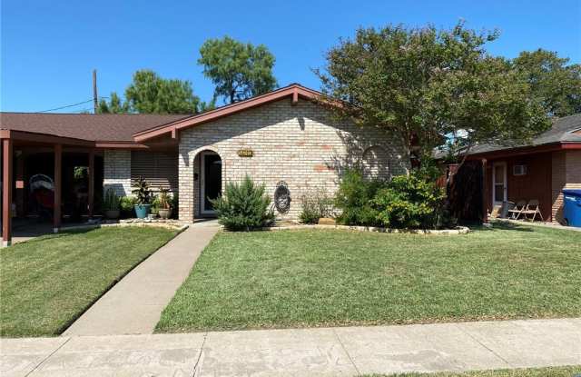 5610 Tanglewood Drive photos photos