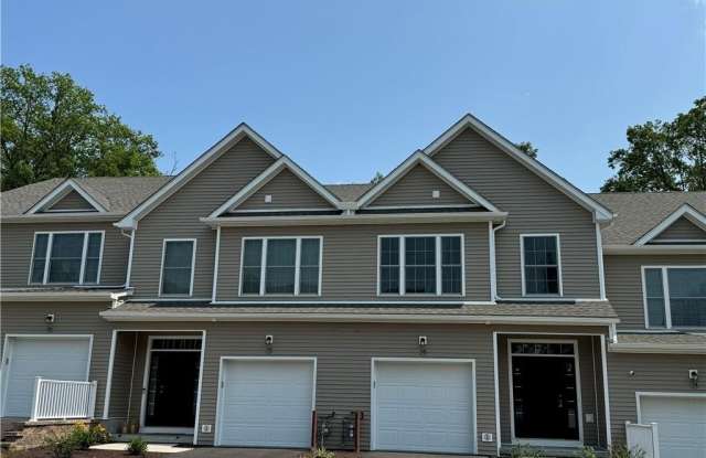 16 Pinto Road W Gallery 1