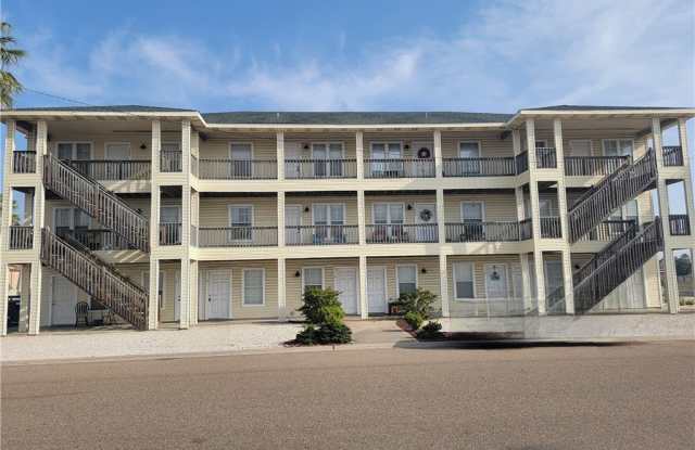 15438 Seamount Cay Court Gallery 1