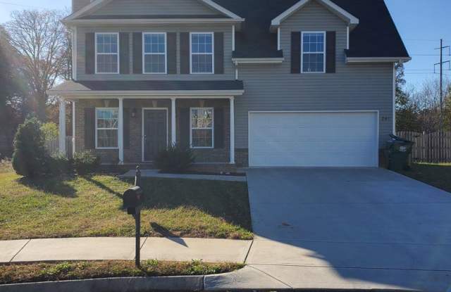 Maryville 37804 - 3 bedroom, 2.5 bath home with fireplace - Call Karen Robertson (865) 454-7626 photos photos