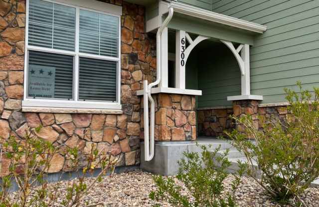 5 bedrooms Single Family House in Aurora 80016 Gallery 3