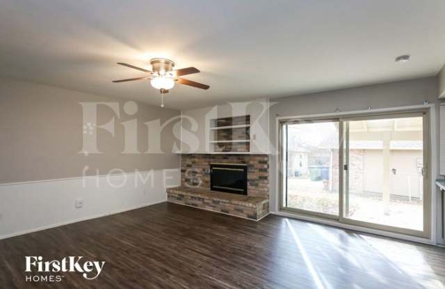 3430 Knoll Point Drive Gallery 2