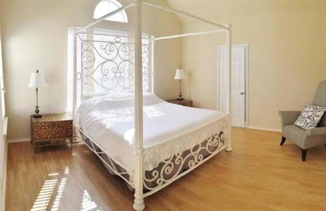 4832 Bear Run Drive Gallery 3