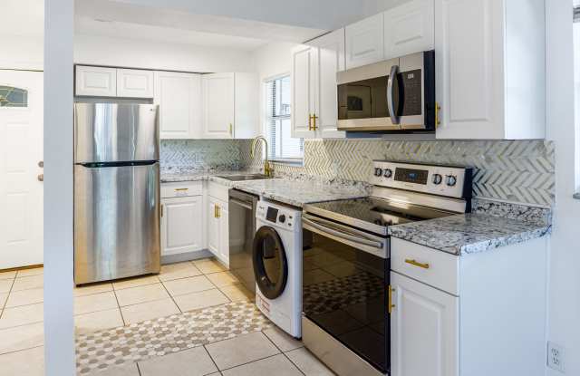 3860 7th Ave N photos photos