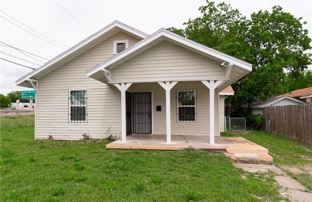 811 E Baltimore Avenue - 811 E Baltimore Ave, Fort Worth, TX 76104