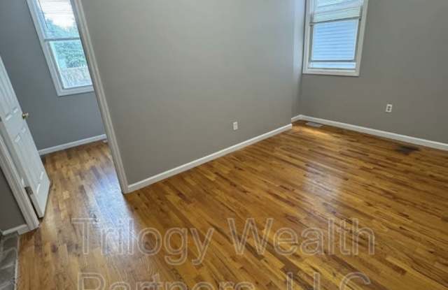 224 S. 7th Street - 1B Gallery 2