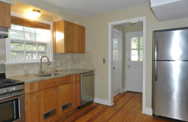 36 Grant Place Gallery 2