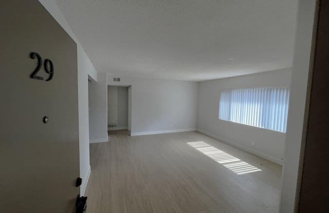 26001 Narbonne Avenue Gallery 2