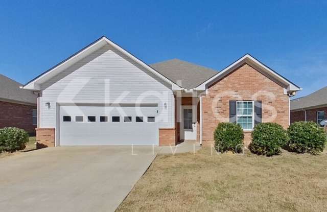 318 Golden Eagle Circle - 318 Golden Eagle Circle, Jasper, AL 35504