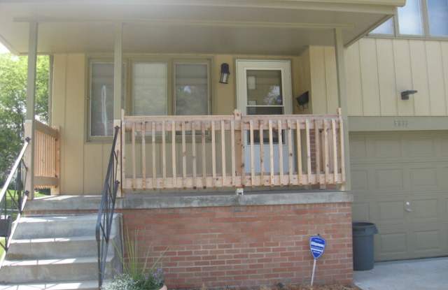 5633 Parker Street photos photos