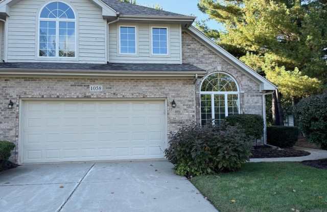 1058 Mission Hills Court - 1058 Mission Hills Court, Chesterton, IN 46304