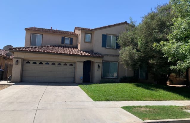 4331 W Elowin Ave - 4331 West Elowin Avenue, Visalia, CA 93291