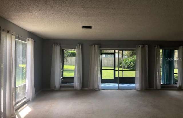 8998 CRICHTON WOOD DRIVE Gallery 2