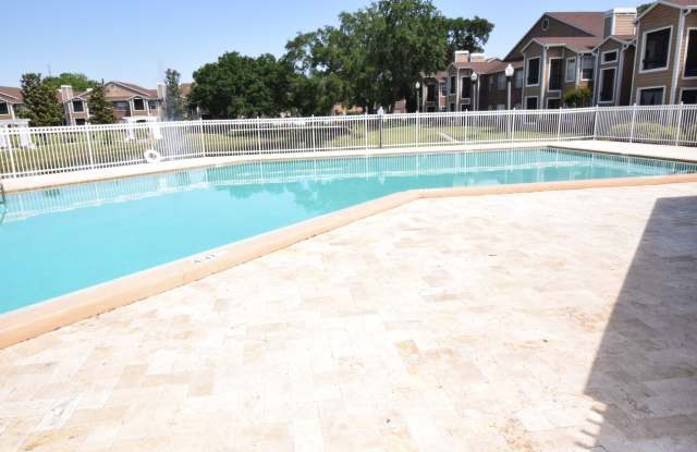 2 Bedroom, 1 Bath Condo for Rent at 5533 Chrishire Way #F201 Orlando, FL 32822 Gallery 3
