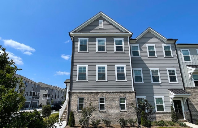 702 Umber Dr - 702 Umber Drive, Cary, NC 27519