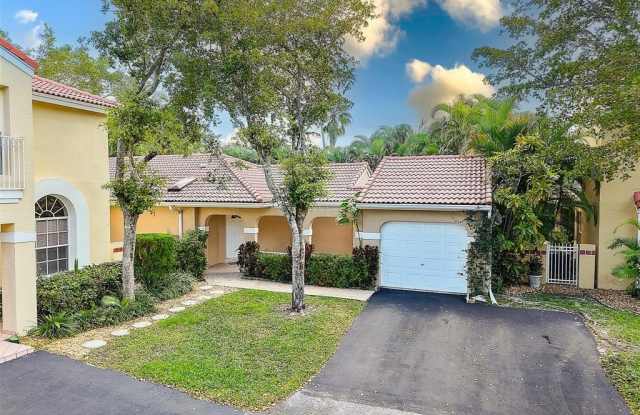 1427 Seagrape Cir photos photos