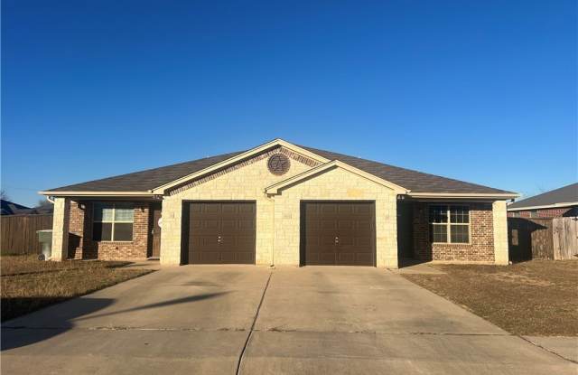 1401 Loyal Lane unit: B photos photos