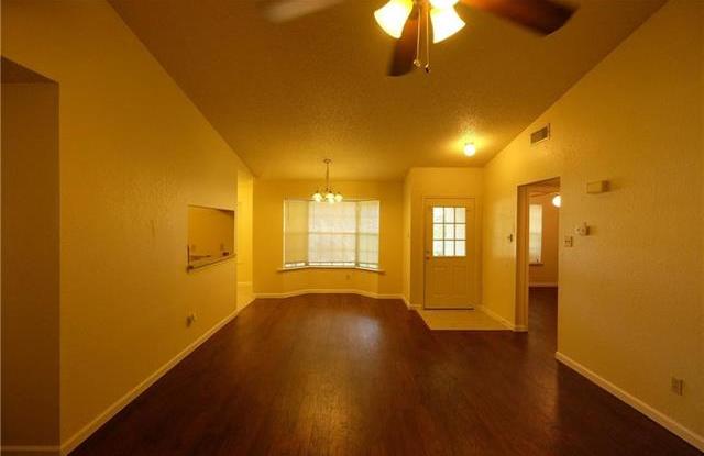 1838 Alonsdale Drive Gallery 4