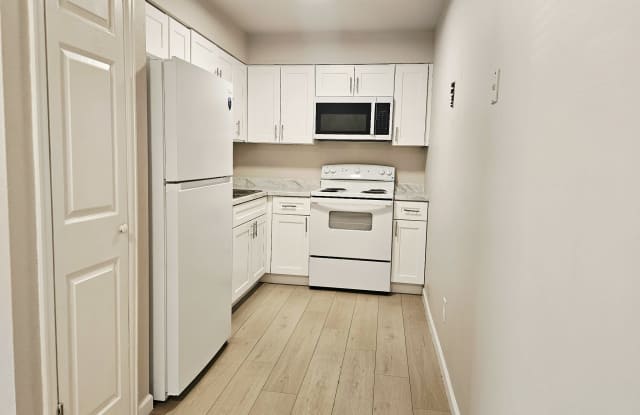 107 University Drive - 1 Gallery 3
