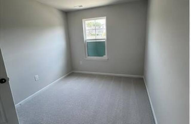 243 Paramount Drive Gallery 4