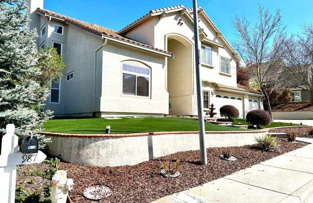 987 Autumn Oak Circle Gallery 3