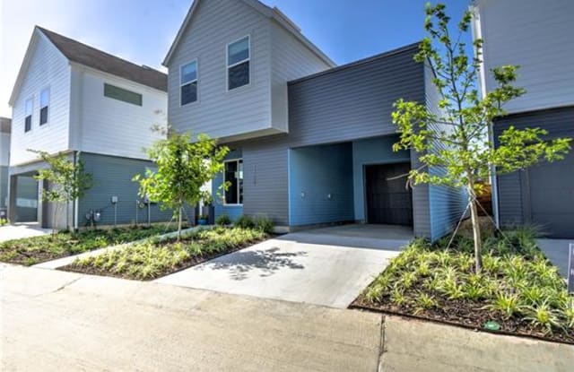 1168 Clifftop Lane - 1168 Clifftop Ln, Dallas, TX 75208