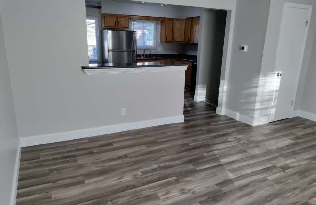 109 Welcome Way Boulevard East Gallery 4