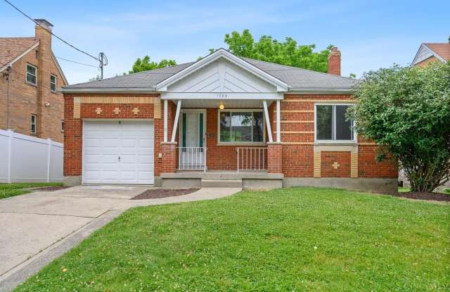 1723 Tuxworth Avenue Gallery 3