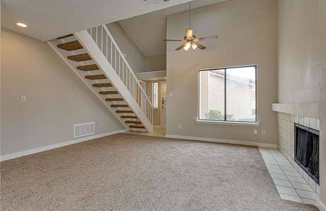 521 Ranch Trail Gallery 4
