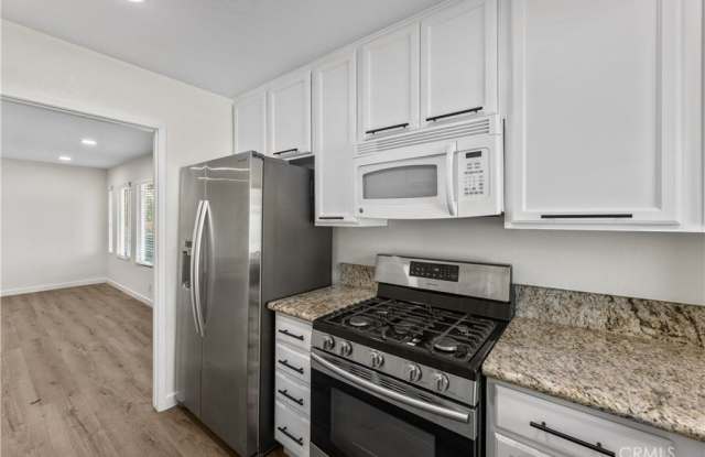 51 Golden Glen Street photos photos