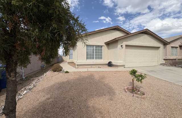 Great eastside location four bedrooms photos photos