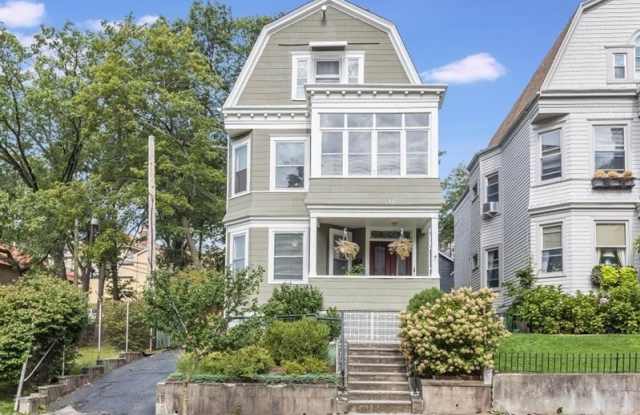 190 Hillside Ave photos photos