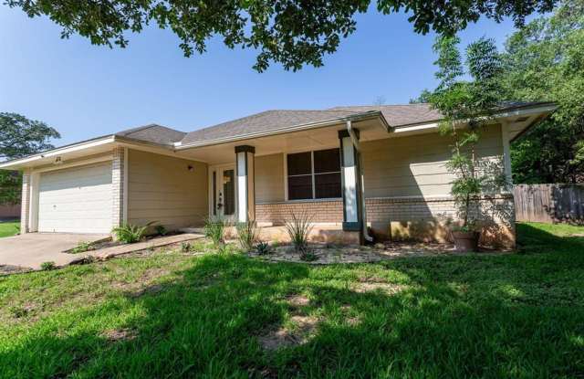 Cozy 3/BR 2/BA Home with Fireplace, Washer  Dryer Included photos photos