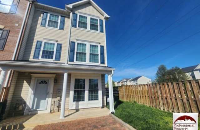 5351 Regal Court photos photos