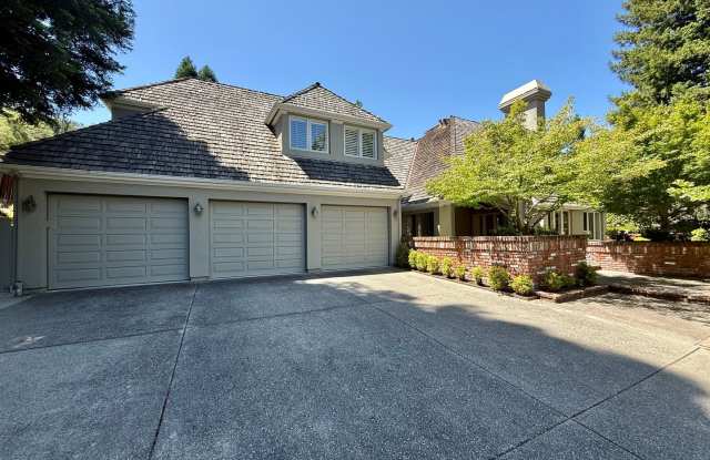 Stunning, Furnished 4 Bed 3.5 Bath + Office + Gym Blackhawk Home - Pool + Home Solar photos photos