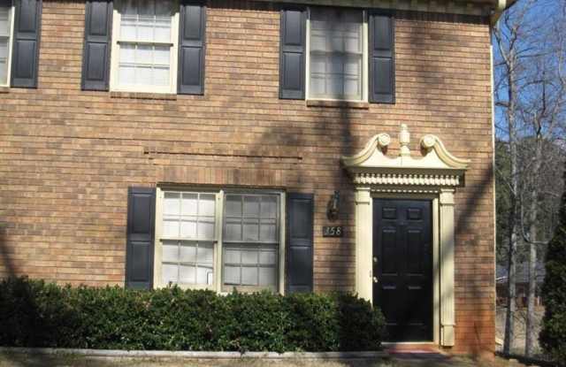 358 Maltbie Street Gallery 2
