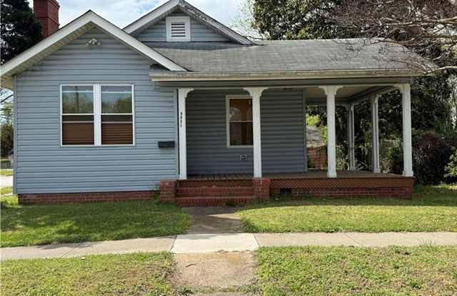 2201 Roanoke Avenue, Newport News, Virginia 23607 Gallery 1