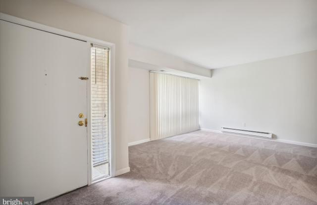 8857 TAMEBIRD Court Gallery 2