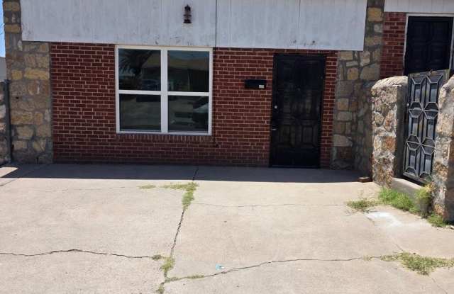 609 Ellis Street Gallery 4