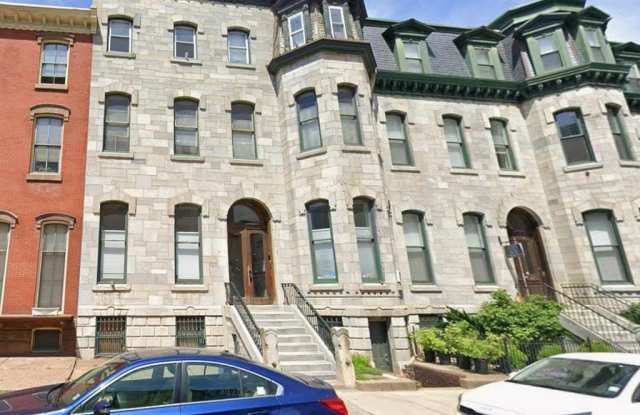 1905 SPRING GARDEN STREET Gallery 1