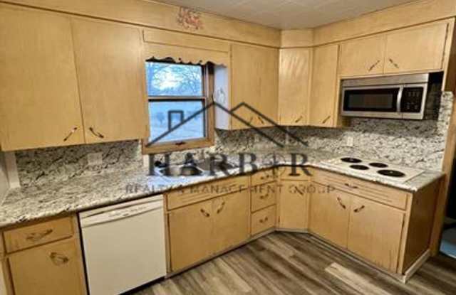 403 10th Street Northwest, Austin, MN 55912 photos photos