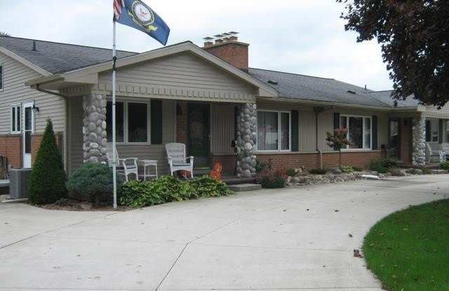 11328 Kingsley Drive Gallery 1